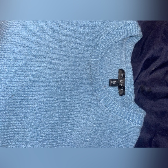 Light blue sweater - Picture 3 of 3